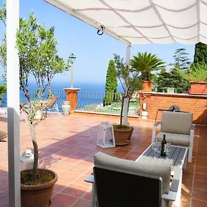 Lägenhetshotell Athena, Taormina